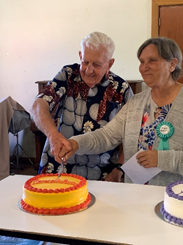 Cutting the Reconciliation cake.