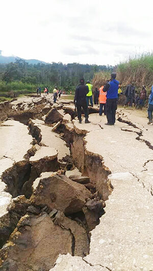 Earthquake damage in Komo, Hela Province by Ian Banner.Earthquake damage in Komo, Hela Province. © Ian Banner.