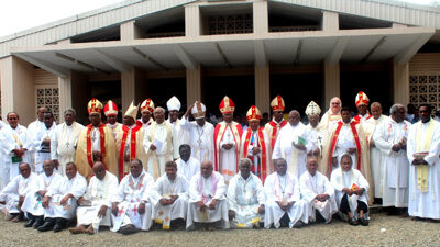 Bishops and Priests after the farewell service for Archbishop David Vunagi. ©ACOM 2015