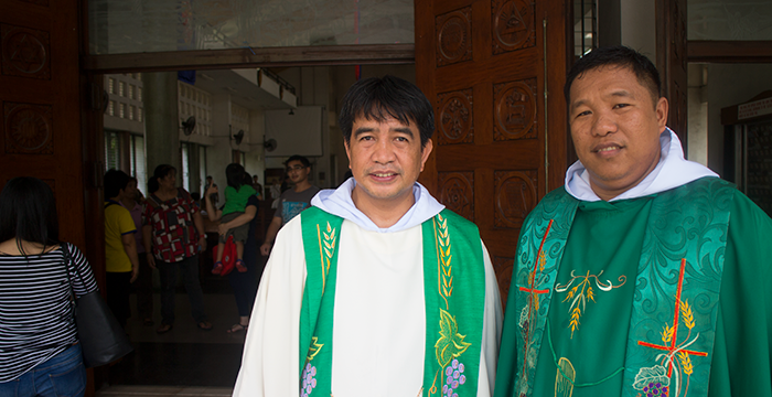 Fr Denver Marrero and Fr James Boliget