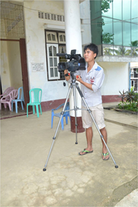 Video editing project in Myanmar. © CPM 2015