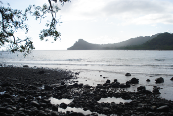 Help protect communities affected by rising water levels and climate change in Vanuatu. © ABM 2011