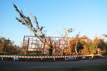 Destruction in Vanuatu after Cyclone Pam in March 2015. © Jessica Sexton/ABM, 2015.