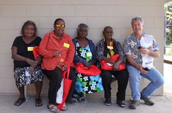 Mal with community members Mrs Susan Greenwool (Kowanyama); Ms Evelyn Ambrym (Yarrabah); Mrs Yvonne Jimmy (Kowanyama); Mrs Dorita Bounghi (Yarrabah) attending Synod.