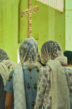 Sunday worshippers in Myanmar. © ABM/Ivy Wang 2013 