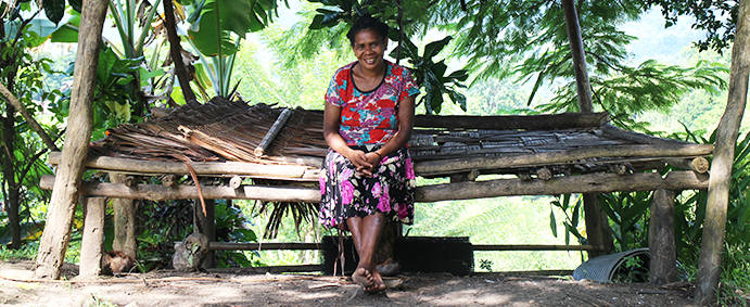 A local woman in Nawelala village, Big Bay Bush. © Kate Winney/ABM, 2018.